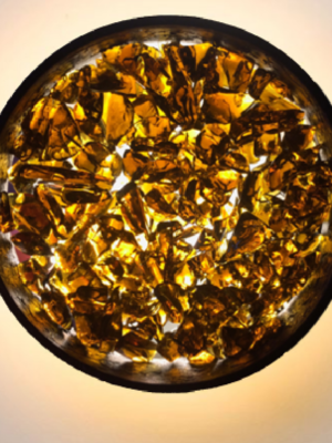 Vidrio reciclado trabajado mediante molienda y sinterización